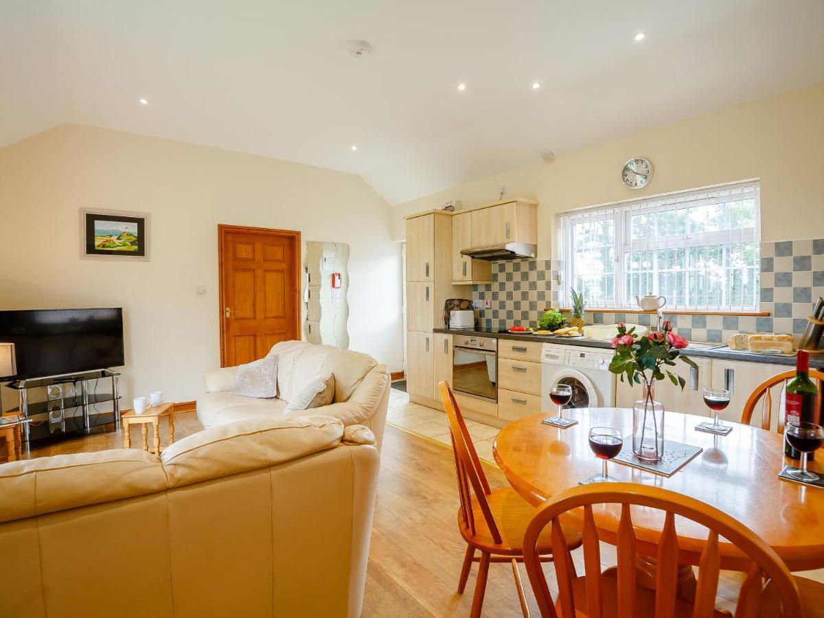 2 Black Horse Cottages Pentraeth 외부 사진